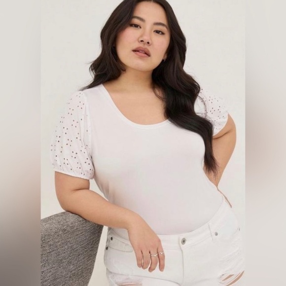 Torrid Supersoft Eyelet Sleeve Tee - Picture 1 of 8